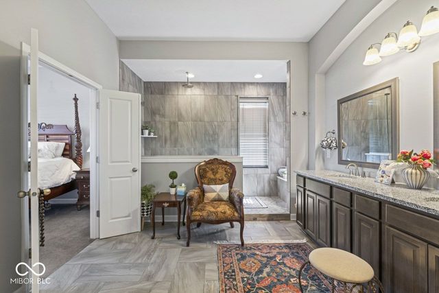 10780 Creekbed Circle, Fishers, IN 46038