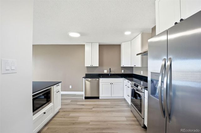 9335 E Center Avenue 10C, Denver, CO 80247