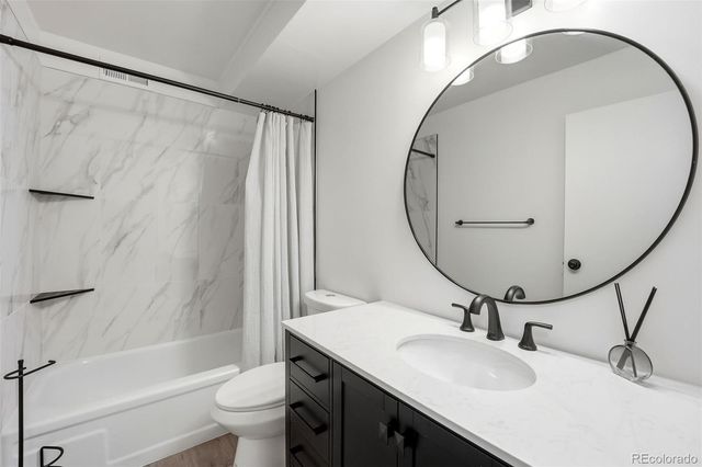 9335 E Center Avenue 10C, Denver, CO 80247