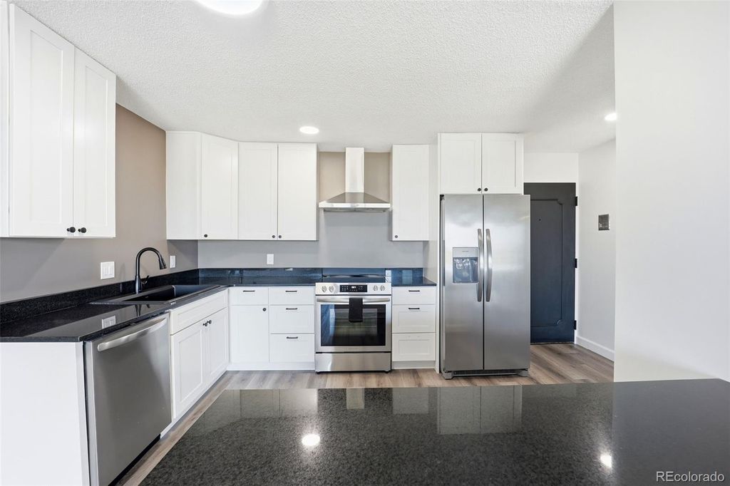 9335 E Center Avenue 10C, Denver, CO 80247