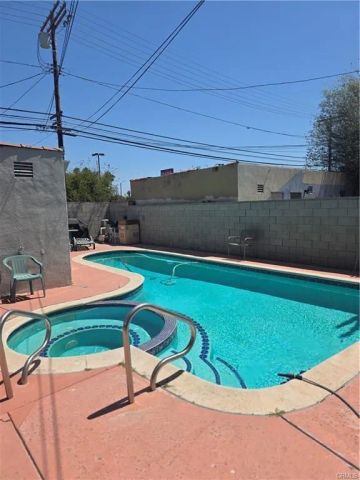 238 S Detroit, Los Angeles, CA 90036