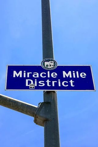 238 S Detroit, Los Angeles, CA 90036
