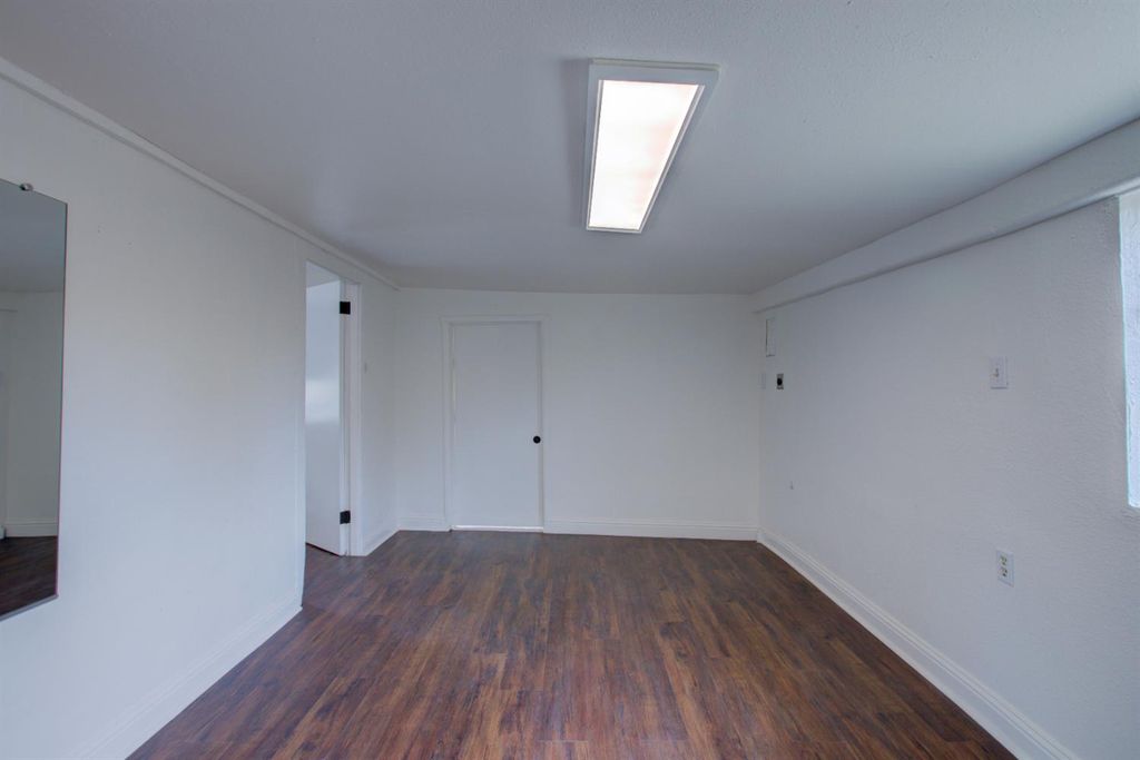 Image 21 of property listing at 1241 6th, Atwater, CA 95301