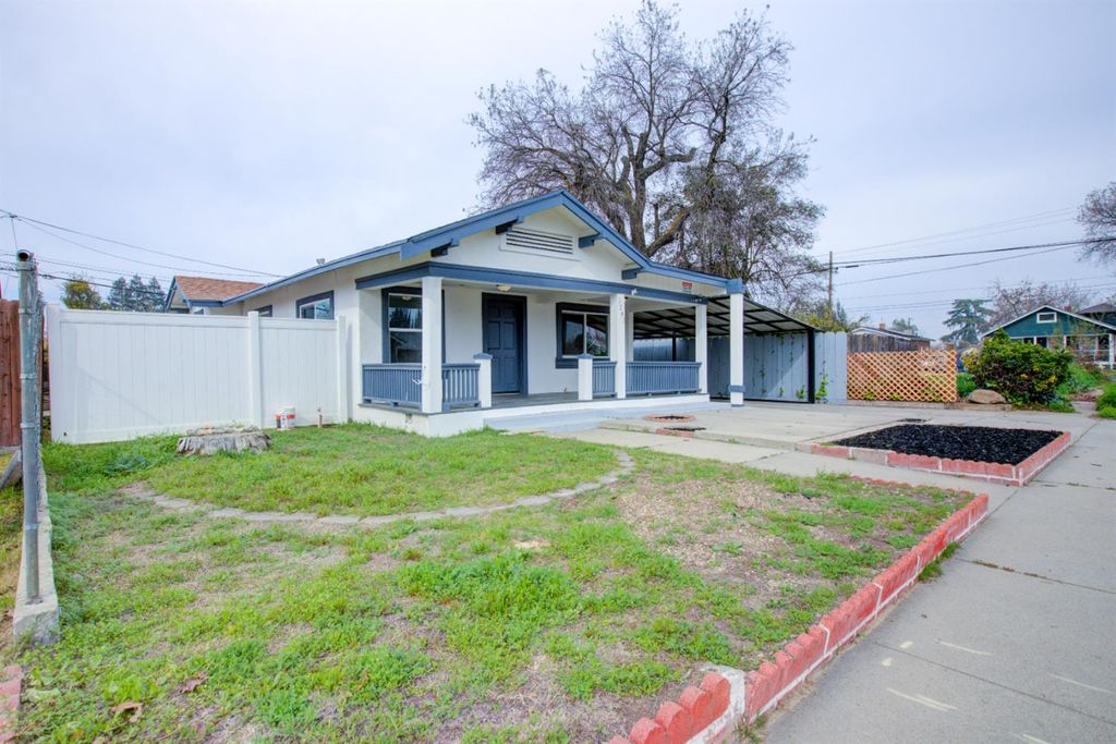 Image 25 of property listing at 1241 6th, Atwater, CA 95301