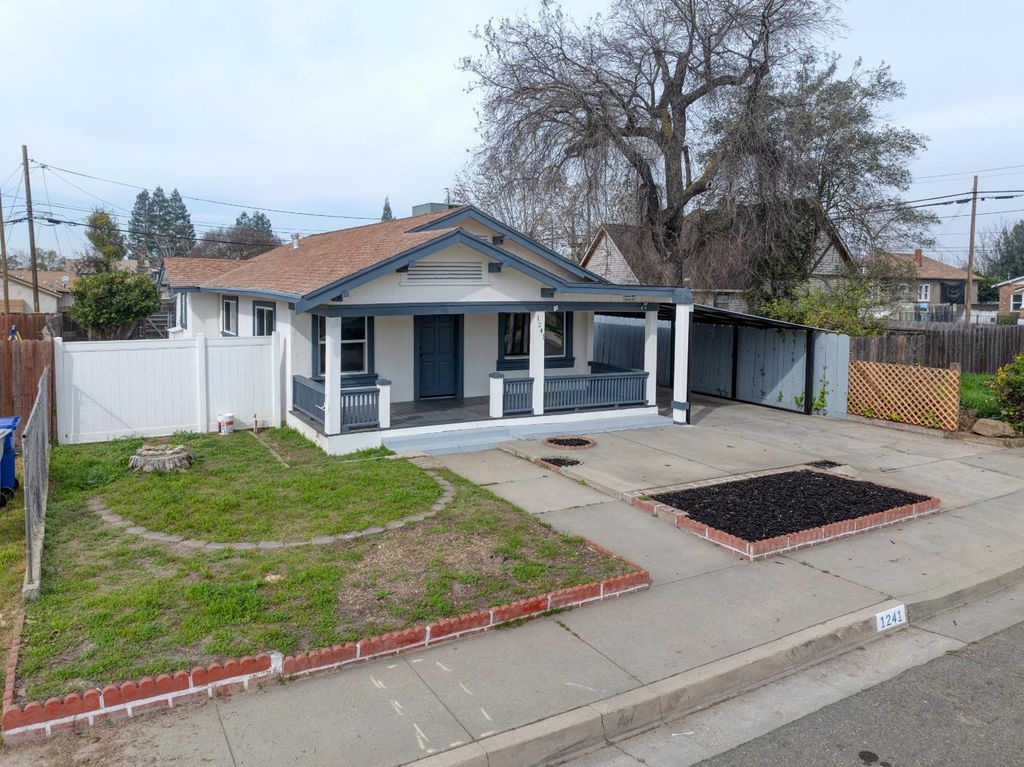 Image 29 of property listing at 1241 6th, Atwater, CA 95301