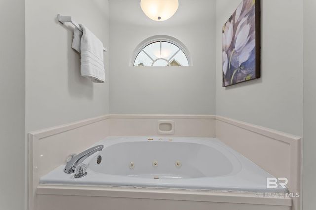 9158 Ashley Court, Daphne, AL 36526