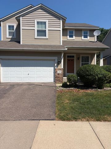 728 Newberry Lane, Chaska, MN 55318
