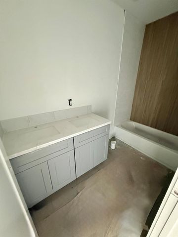 3909 Driscoll Street, Houston, TX 77098