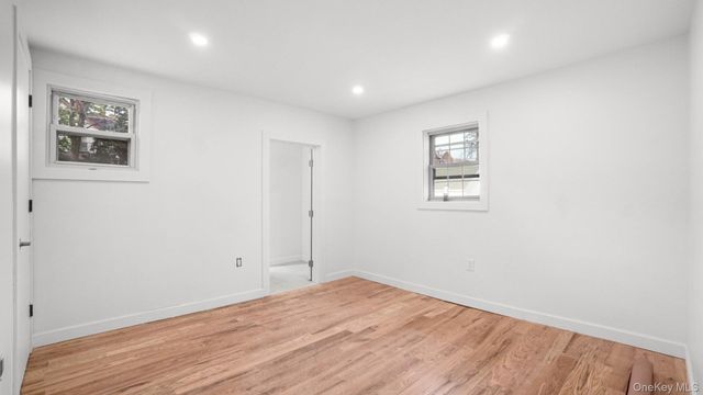 219 E 238th Street, Bronx, NY 10470