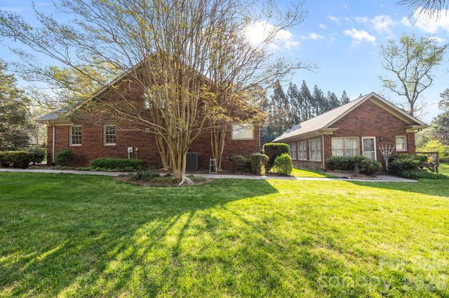 3325 Tilley Morris Road, Matthews, NC 28105