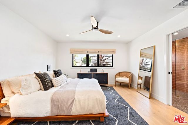 7803 Vicksburg Avenue, Los Angeles, CA 90045