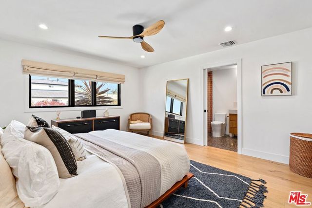 7803 Vicksburg Avenue, Los Angeles, CA 90045