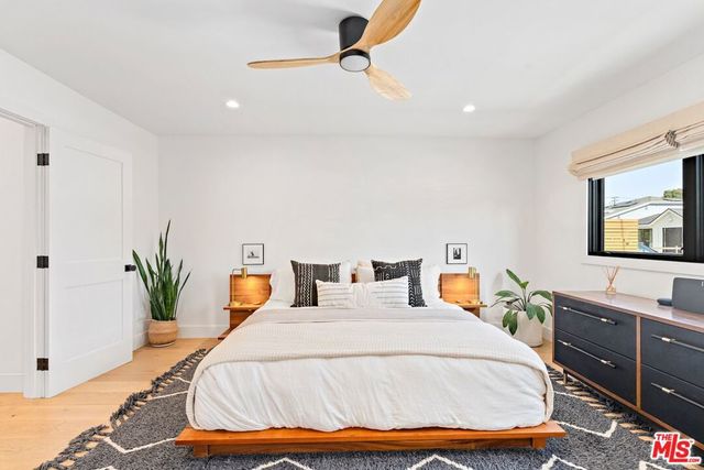 7803 Vicksburg Avenue, Los Angeles, CA 90045