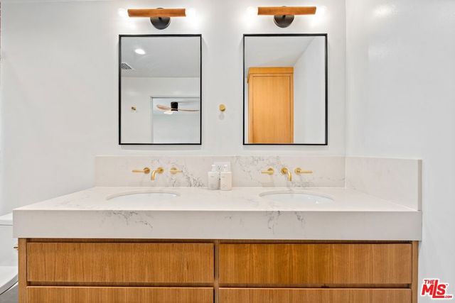 7803 Vicksburg Avenue, Los Angeles, CA 90045