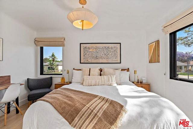 7803 Vicksburg Avenue, Los Angeles, CA 90045