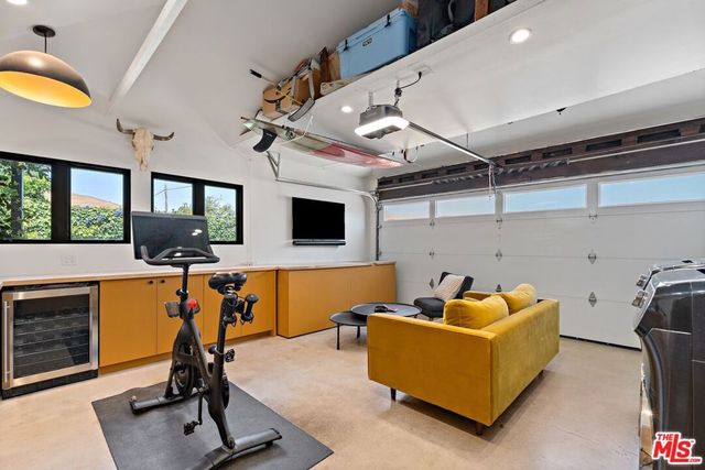 7803 Vicksburg Avenue, Los Angeles, CA 90045