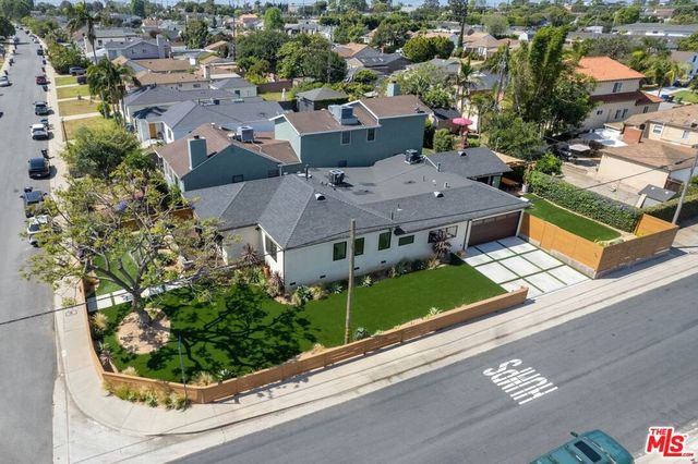 7803 Vicksburg Avenue, Los Angeles, CA 90045