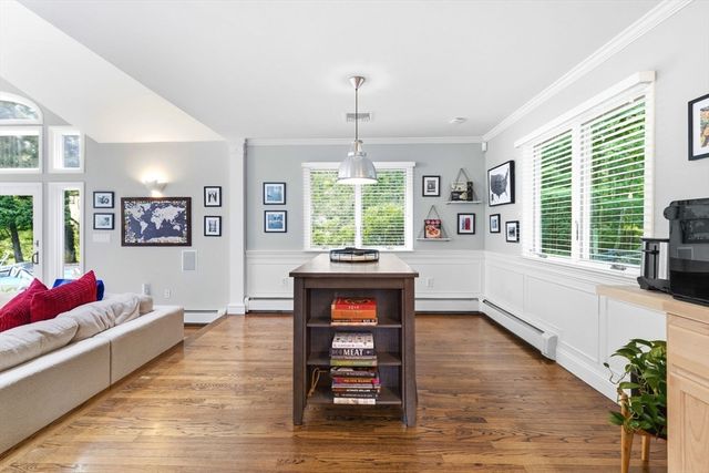 23 Ashley Ln, Acushnet, MA 02743