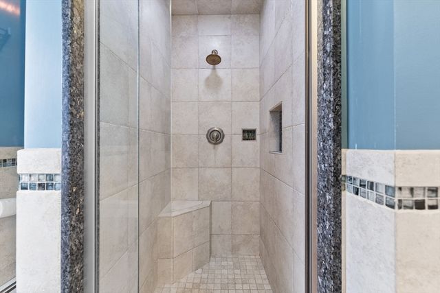 23 Ashley Ln, Acushnet, MA 02743