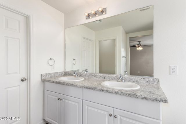 832 E AGUA FRIA Lane, Avondale, AZ 85323