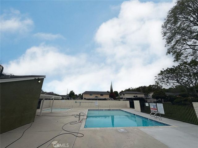 1307 Parkside Drive 111, West Covina, CA 91792