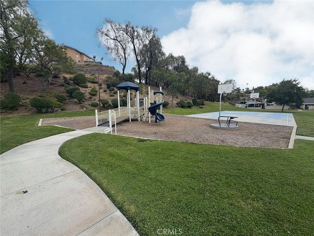 1307 Parkside Drive 111, West Covina, CA 91792