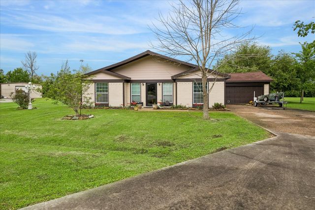 103 Spanish Trace Street, Crosby, TX 77532