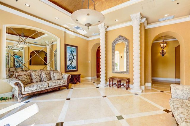 616 Clearwater Park Road 913, West Palm Beach, FL 33401