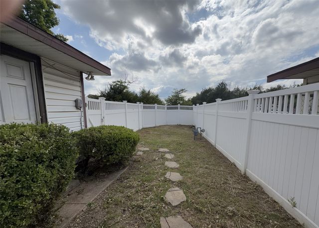 7791 Los Gatos Drive, Dallas, TX 75232