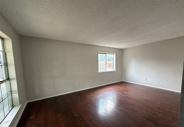 7791 Los Gatos Drive, Dallas, TX 75232