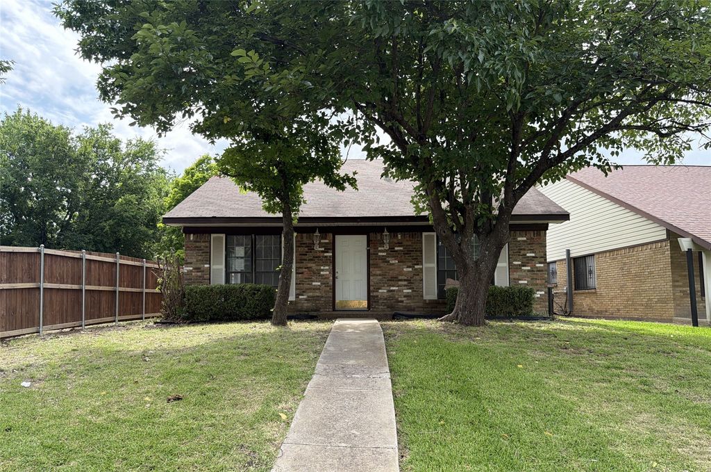 7791 Los Gatos Drive, Dallas, TX 75232