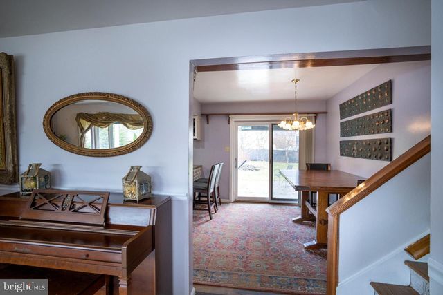 2107 CIRCLEVILLE RD, State College, PA 16803