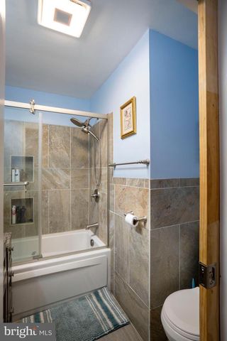 2107 CIRCLEVILLE RD, State College, PA 16803