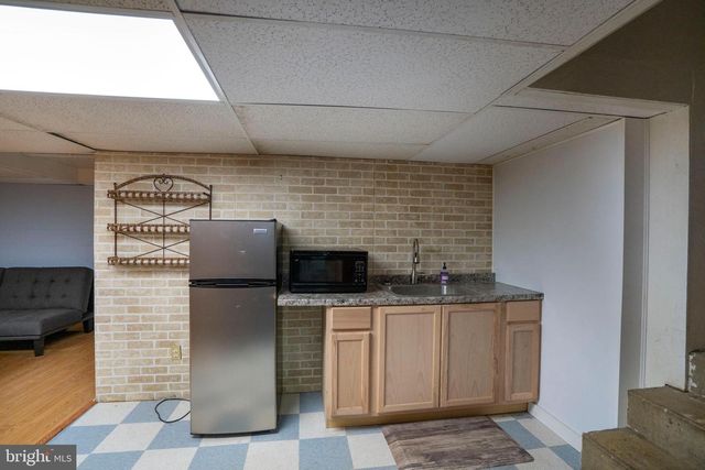 2107 CIRCLEVILLE RD, State College, PA 16803