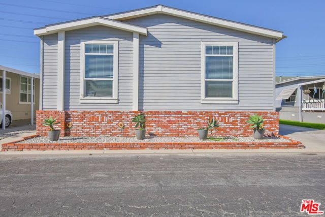 3595 Santa Fe Avenue 115, Long Beach, CA 90810