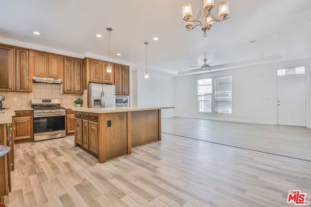 3595 Santa Fe Avenue 115, Long Beach, CA 90810