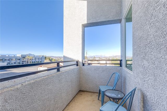 145 Aqua Commons Lane, Henderson, NV 89015