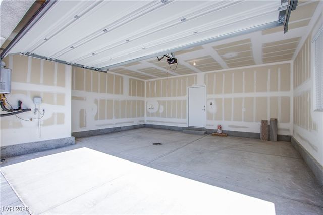 145 Aqua Commons Lane, Henderson, NV 89015