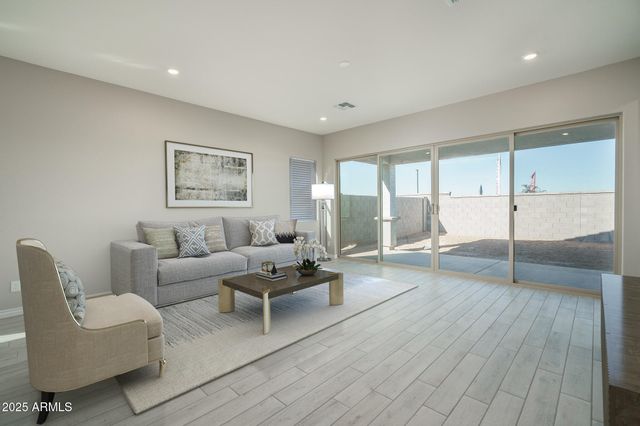 18726 W WESTVIEW Street, Litchfield Park, AZ 85340