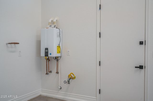 18726 W WESTVIEW Street, Litchfield Park, AZ 85340