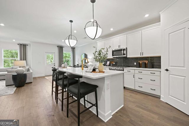 6082 Marigold Way, Atlanta, GA 30349