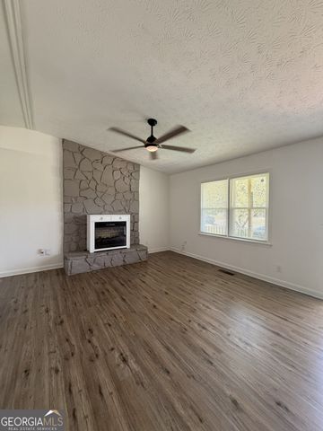 640 Valerie Circle, Hiram, GA 30141