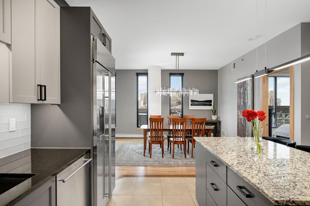 1240 S 2nd Street 1202, Minneapolis, MN 55415