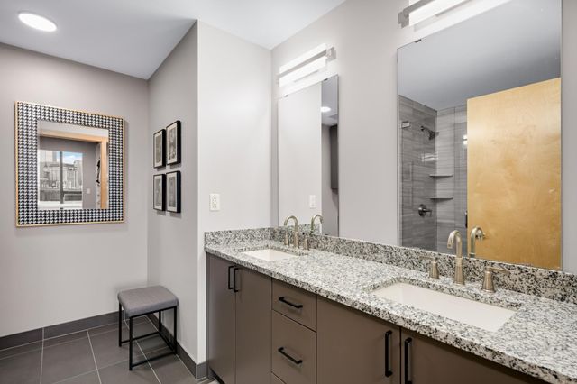 1240 S 2nd Street 1202, Minneapolis, MN 55415