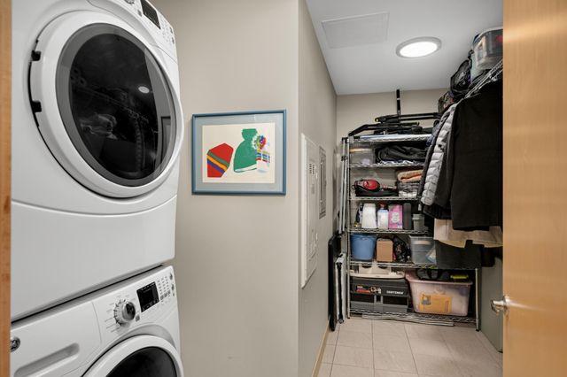 1240 S 2nd Street 1202, Minneapolis, MN 55415