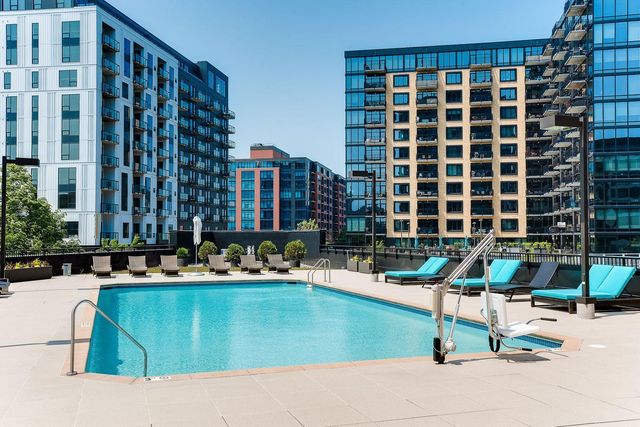 1240 S 2nd Street 1202, Minneapolis, MN 55415