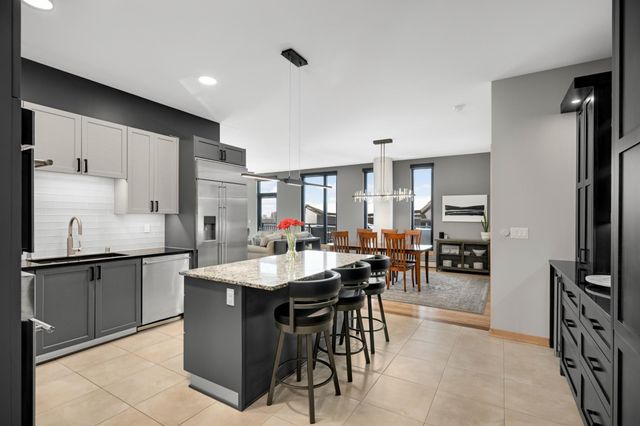 1240 S 2nd Street 1202, Minneapolis, MN 55415