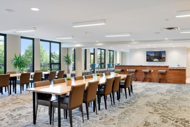 1240 S 2nd Street 1202, Minneapolis, MN 55415