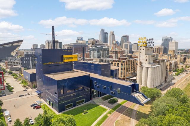 1240 S 2nd Street 1202, Minneapolis, MN 55415