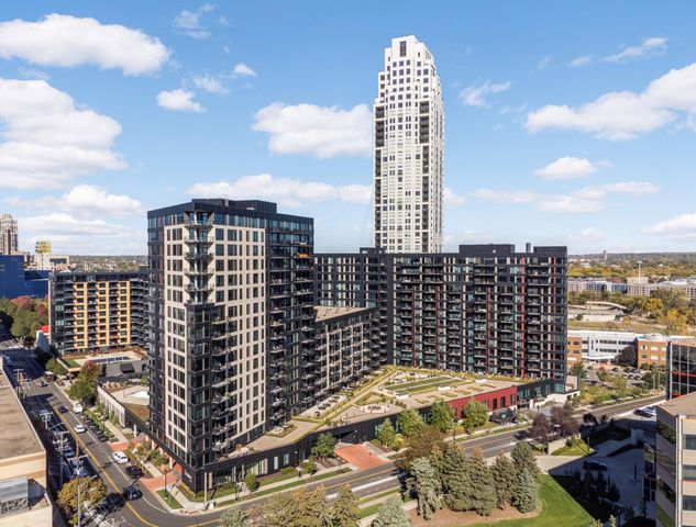 1240 S 2nd Street 1202, Minneapolis, MN 55415